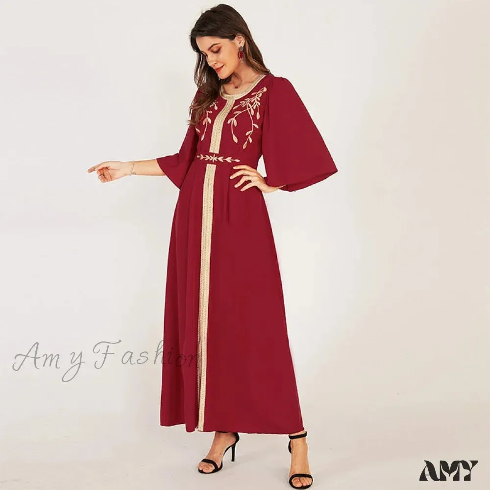 Amy Fashion - O Neck Half-Sleeved Golden Edge Dresses