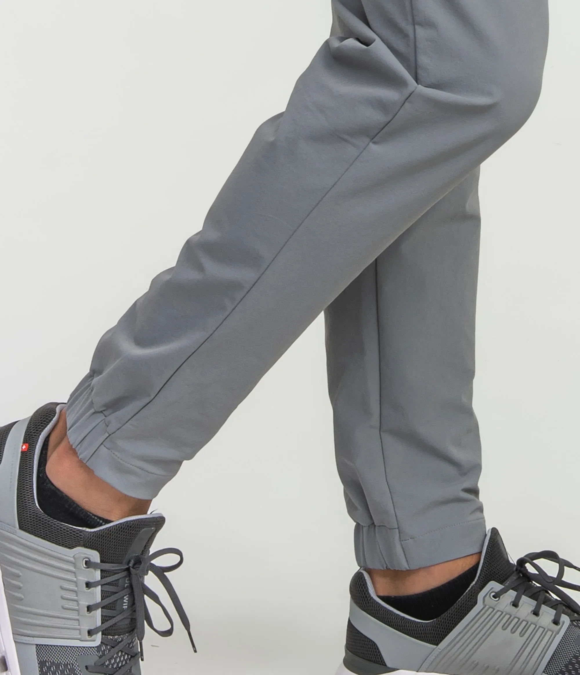 Nomad Performance Joggers - Dolphin